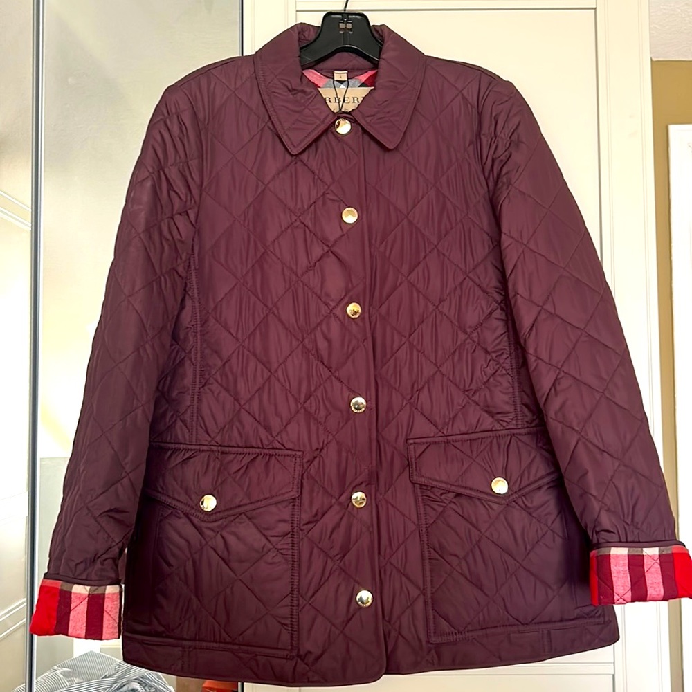 Burberry Burgundy Westbridge Quilted Jacket size Small